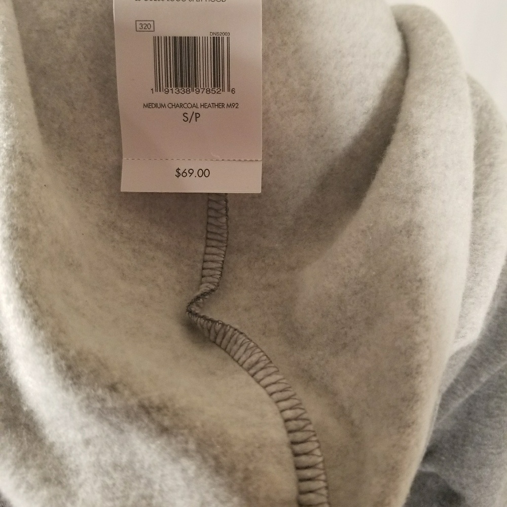Guess? sweatshirt small petite - Picture 6 of 7